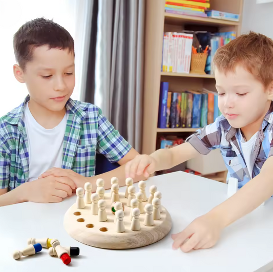 🧠🎨 משחק הזיכרון הצבעוני – Memory Chess